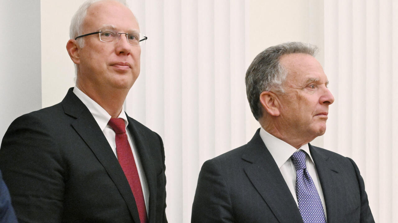 Официальные лица США и России